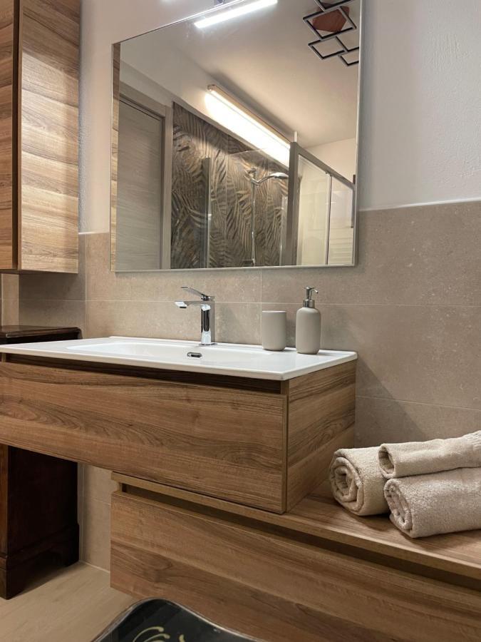 Appartement Nel Vecchio Borgo à Verrès Extérieur photo