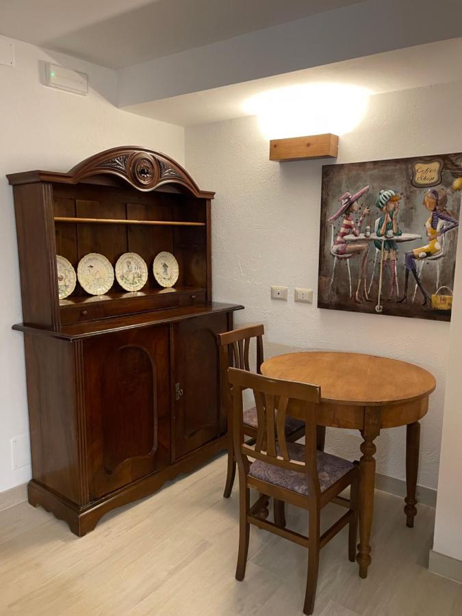 Appartement Nel Vecchio Borgo à Verrès Extérieur photo