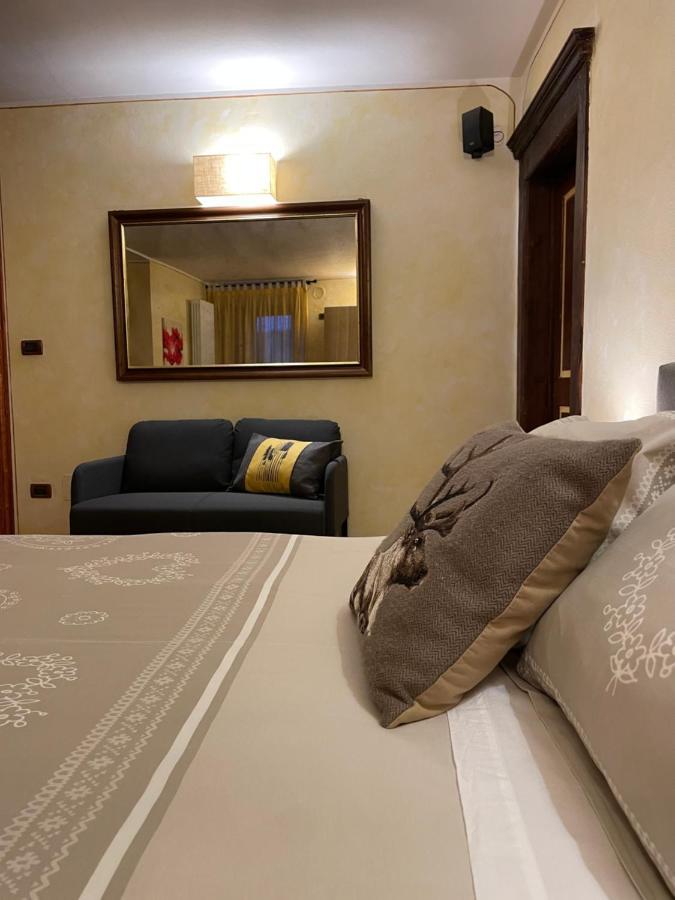 Appartement Nel Vecchio Borgo à Verrès Extérieur photo